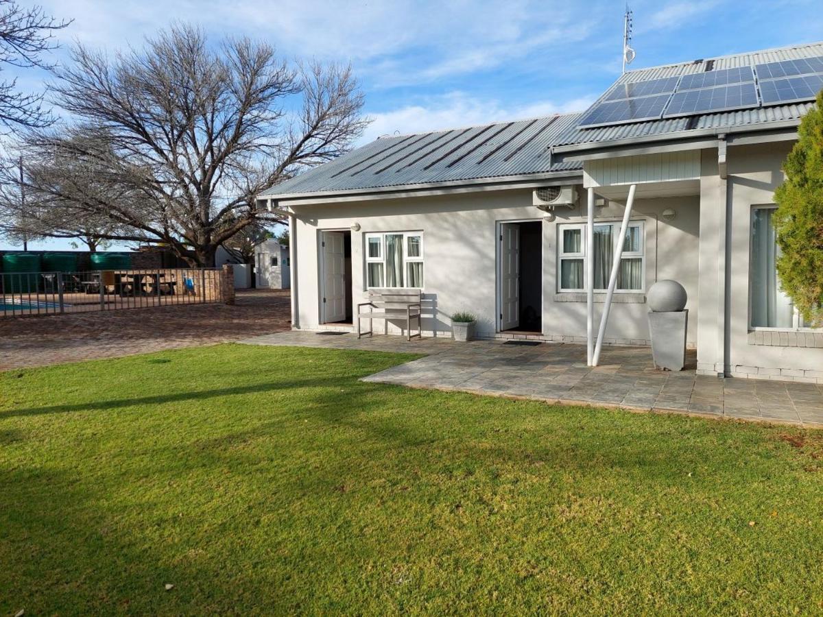 Aloes Guest House 62 On Meintjies Middelburg  Kültér fotó